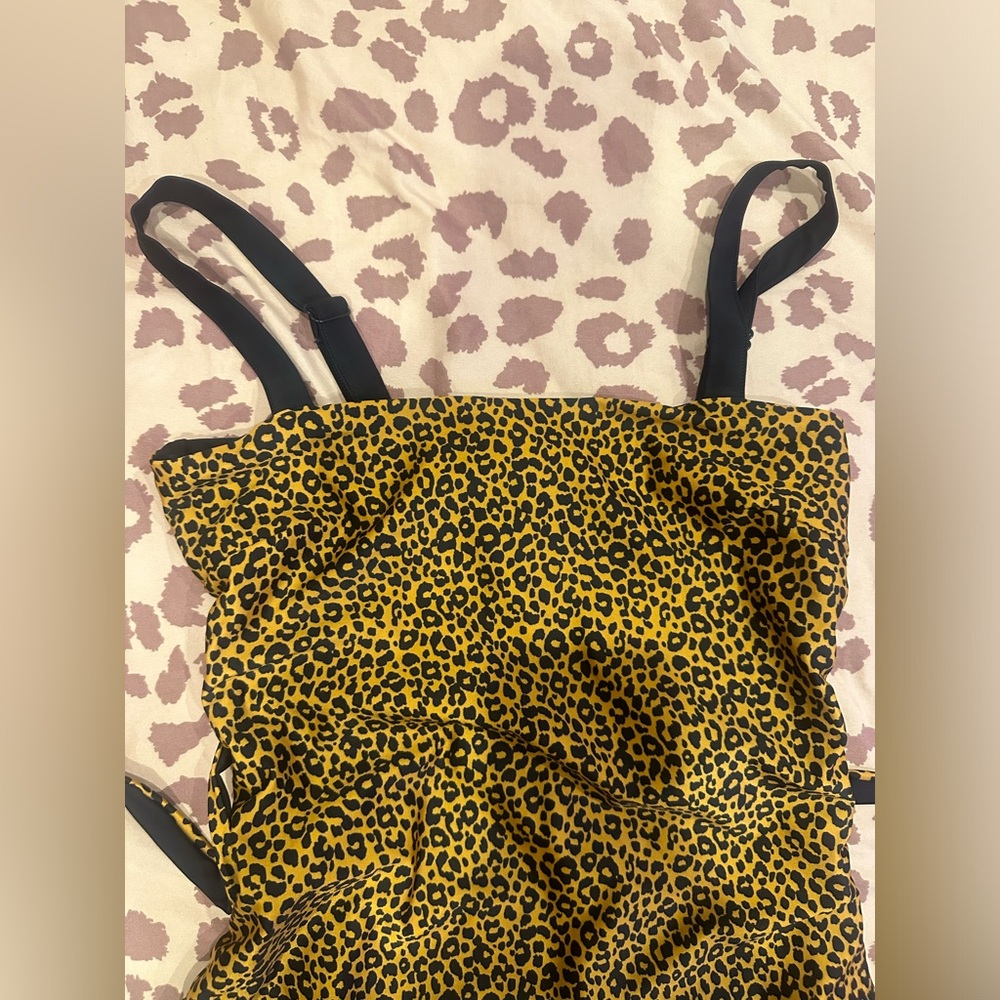Reversible Leopard / Black Print One-Piece Swimsuit cut out bathing suit - Picture 10 of 17